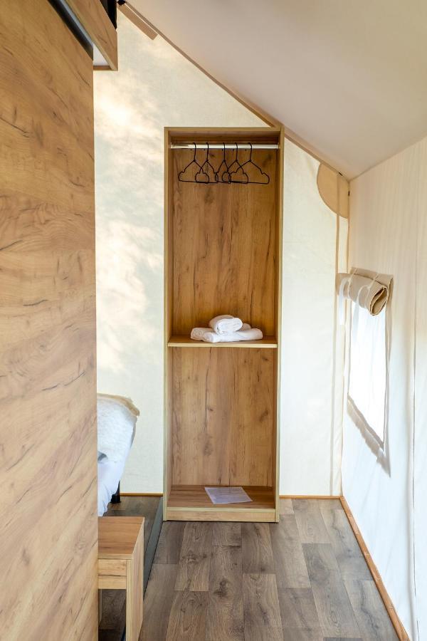 Hotel Glamping Pod Gwiazdami Pietrusza Wola Extérieur photo